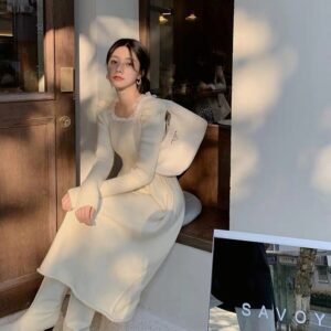 Temperament Milk Fairy's Pearl Square Collar Thin Knit Dress