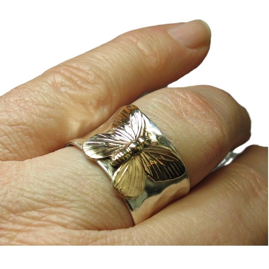 Retro Butterfly Creative Ring Vintage Jewelry - Image 3