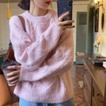 Winter new style lazy and thin round neck with twist sweater