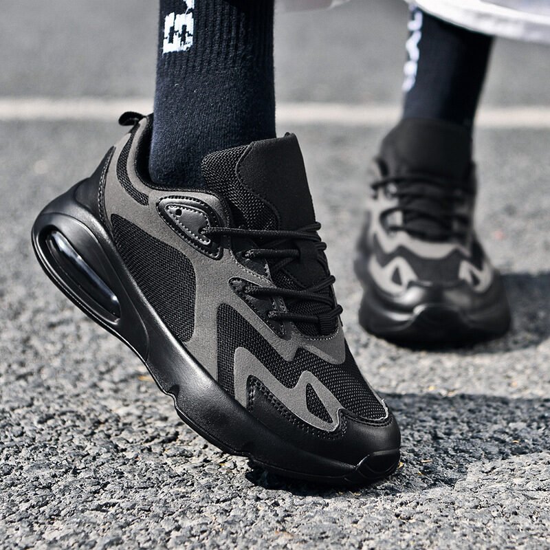 Plus size casual men's shoes - Image 3