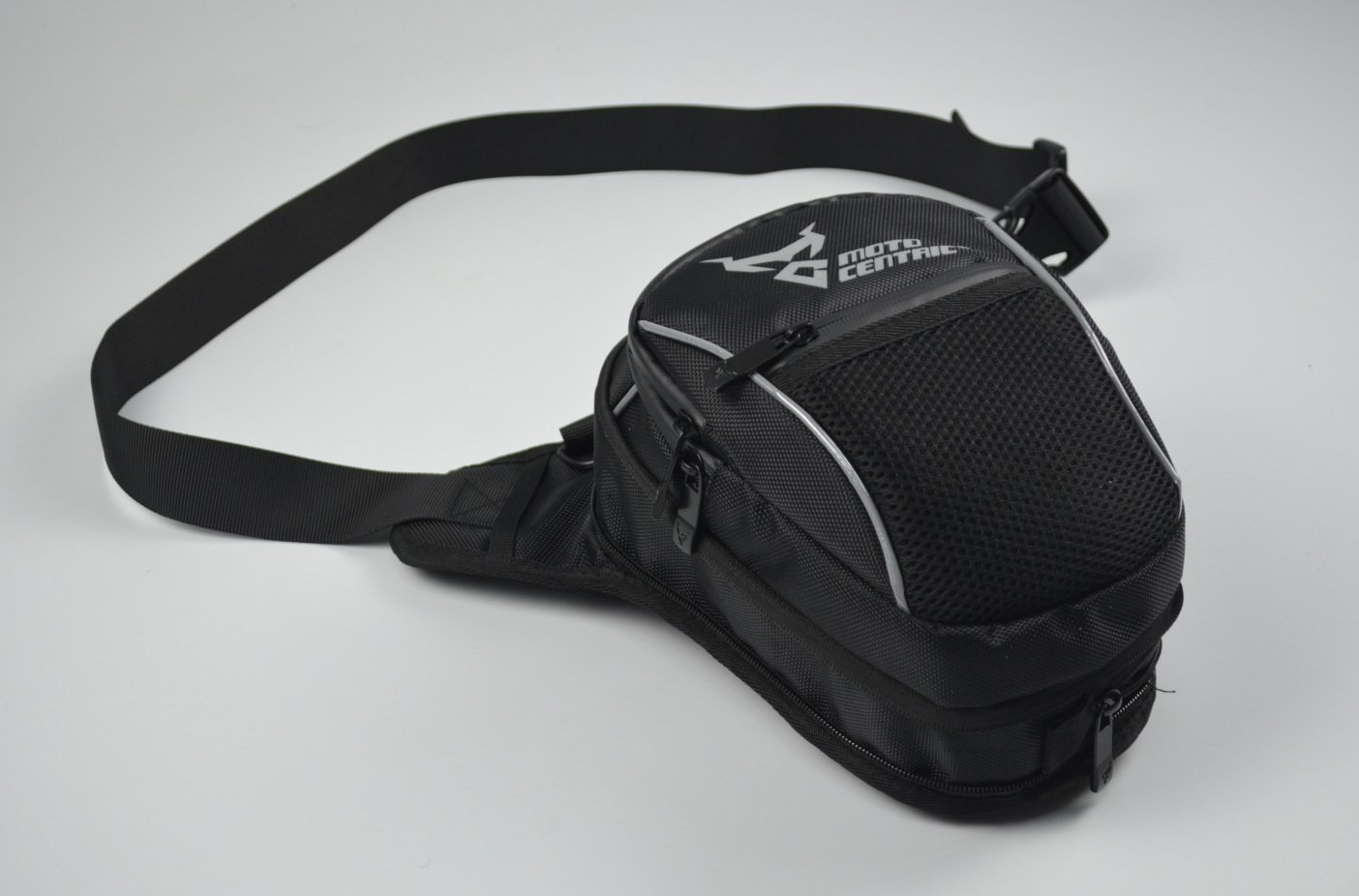 Riding crossbody waist and leg bag rider - Image 6