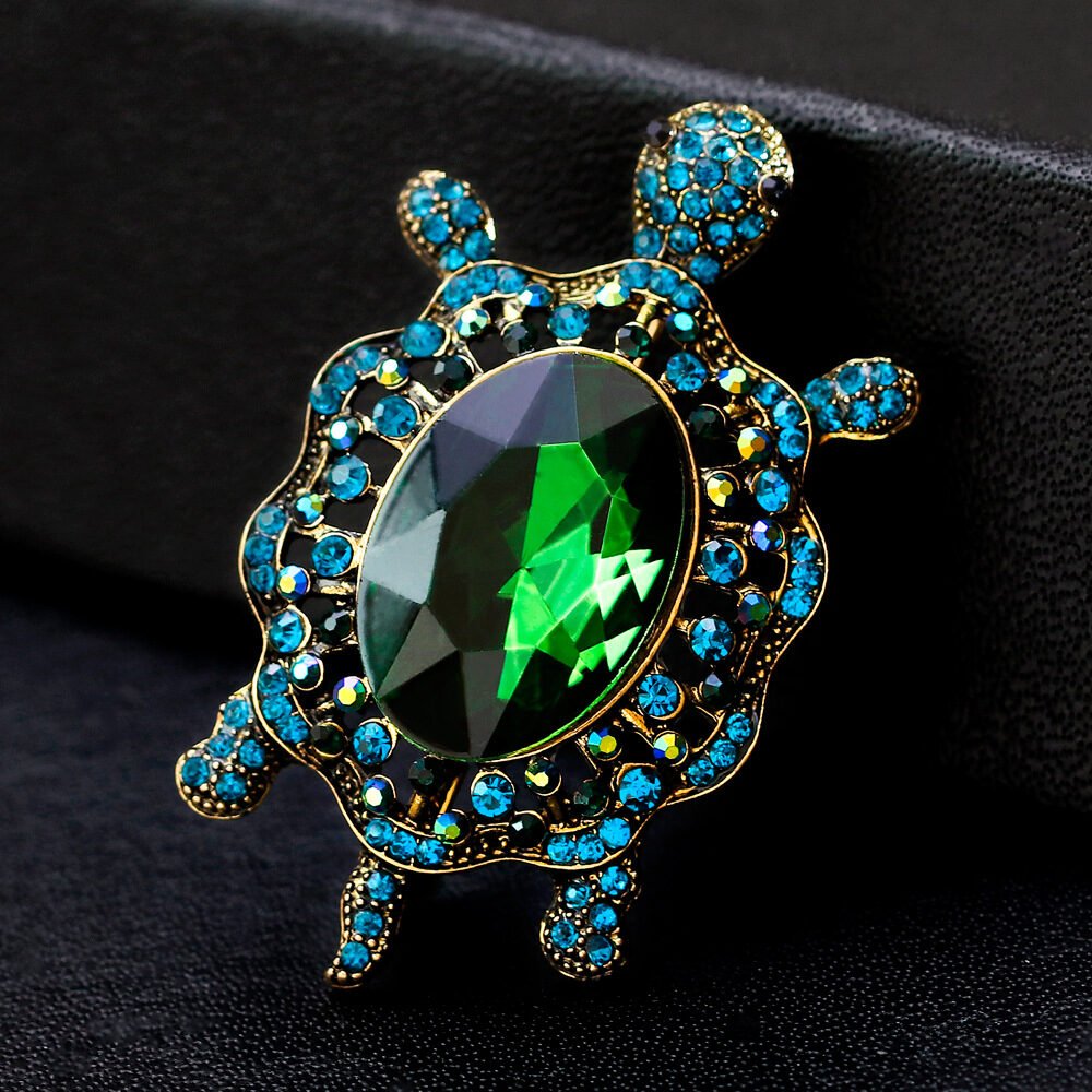 Fashion cartoon alloy diamond-studded tortoise brooch wild lady corsage - Image 4