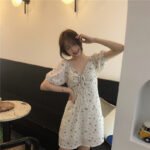 Lace-up girly puff sleeve dress