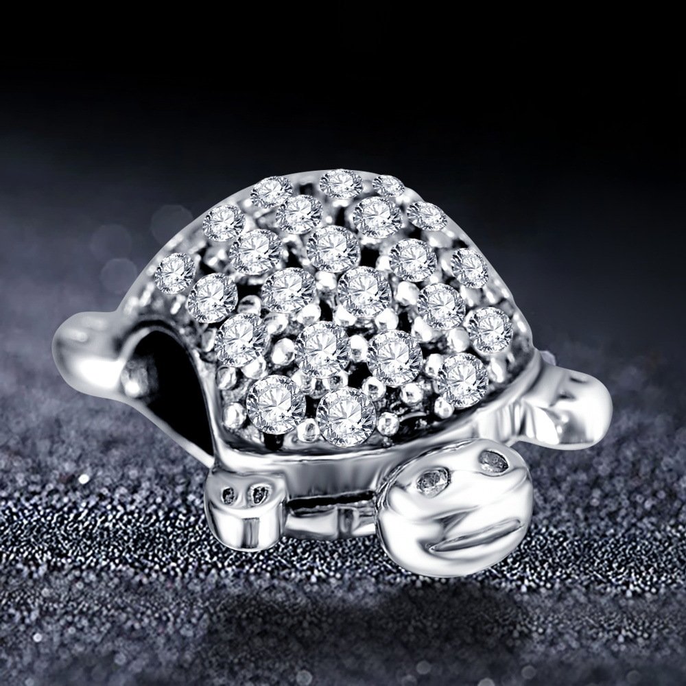 Mini turtle with diamond beaded