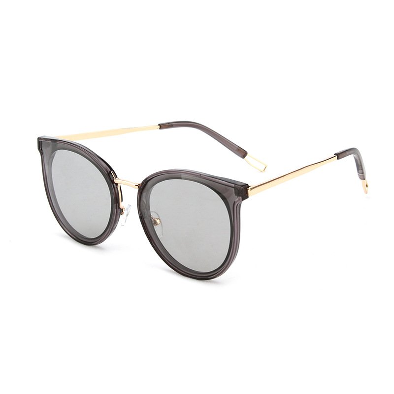 Ladies Polarized Sunglasses UV Protection - Image 3