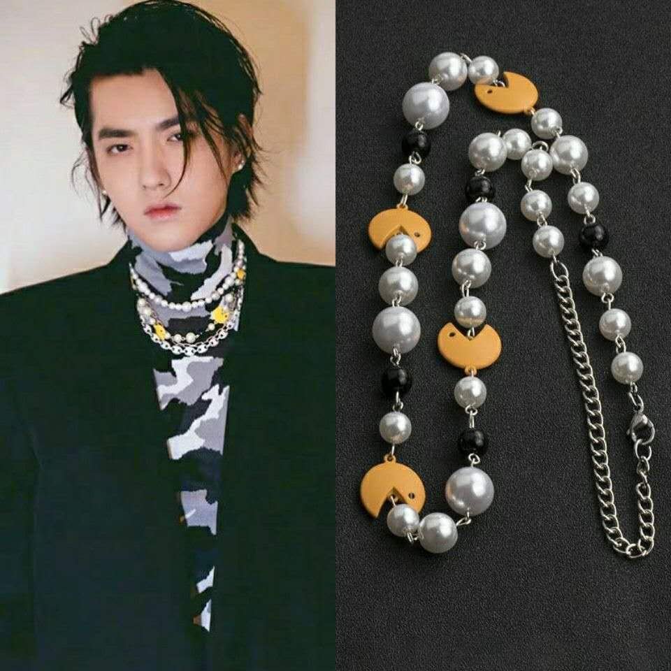 Dice smiley clavicle chain - Image 2