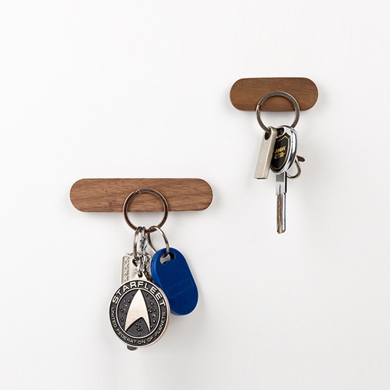 Solid wood magnetic key hook wall hanging - Image 2