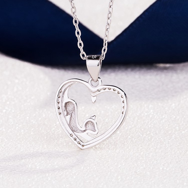 Cat Pendant Women's Necklace