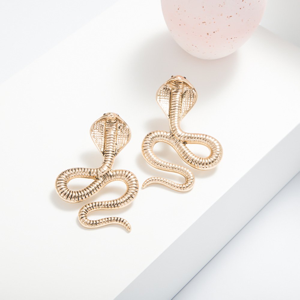 Exaggerated temperament snake earrings - Image 4