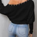 Shoulder-Baring Bat Sleeve With Beads On Top Lady