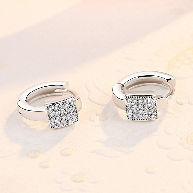 Fashion Korean zircon earrings - Image 3
