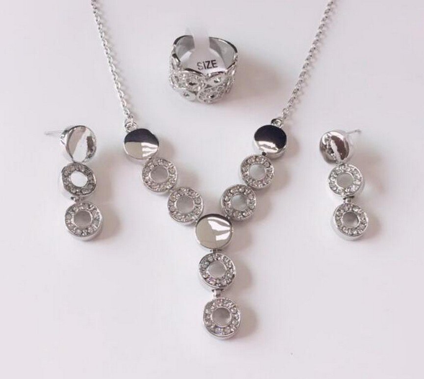 Three-piece set of happiness crystal earrings and ring - Image 2
