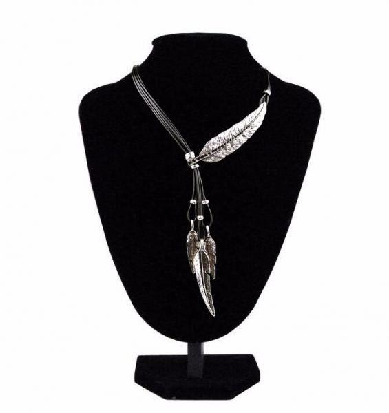 Leaf Feather Necklace - Image 3