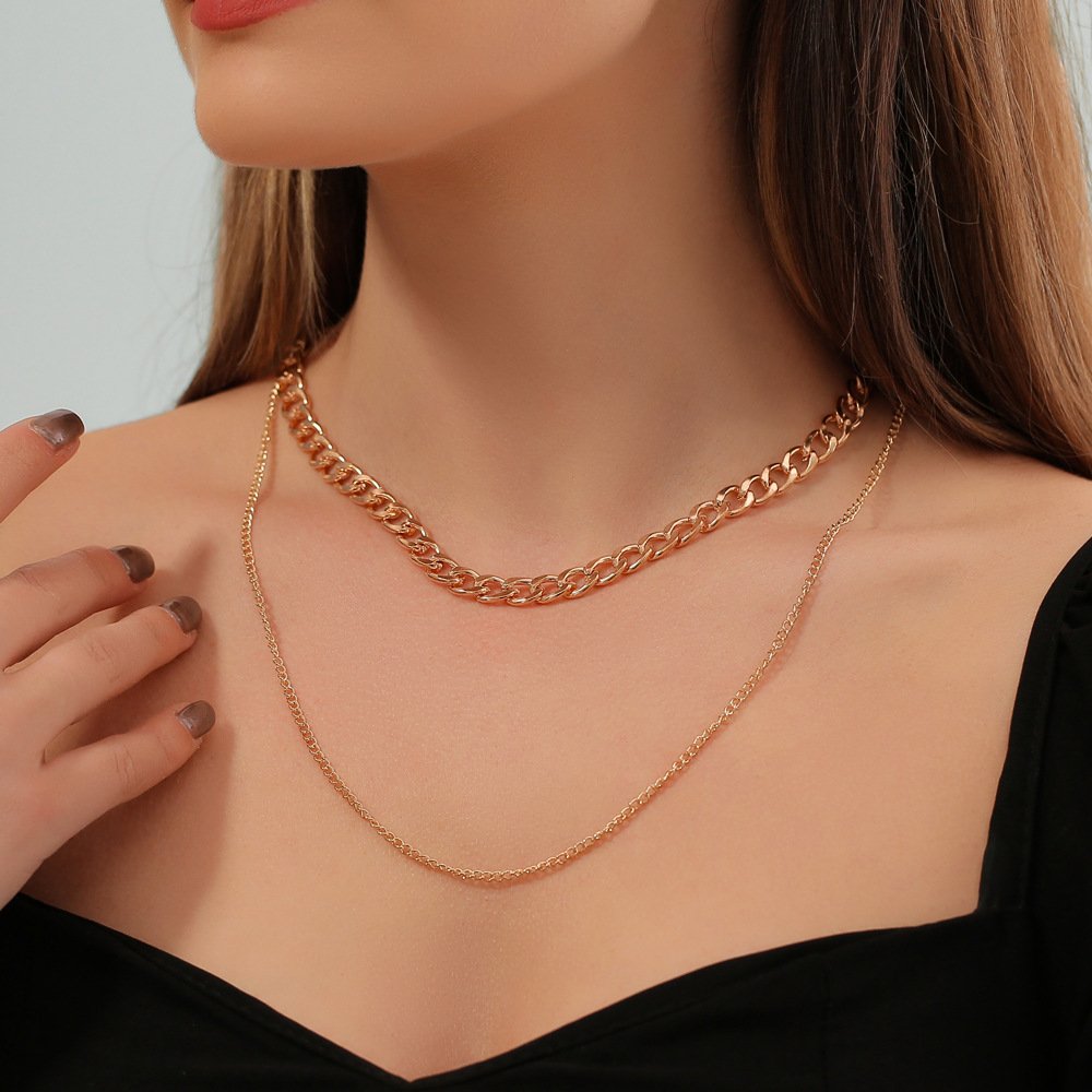 New Retro Personality Folding Neck Chain Clavicle Chain Women - Image 2