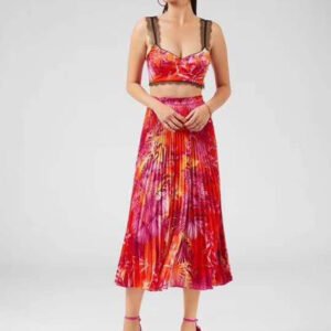 Holiday Style Halter Vest + Printed High-Waisted Pleated Skirt