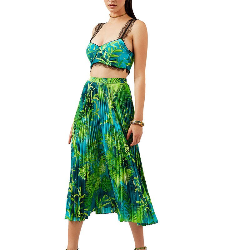 Holiday Style Halter Vest + Printed High-Waisted Pleated Skirt - Image 2