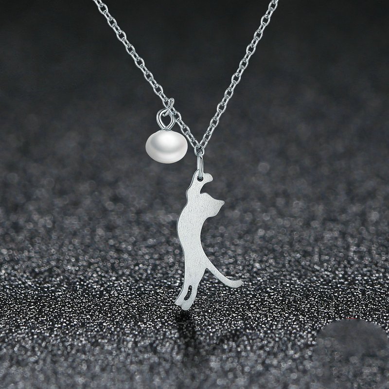 Small animal women's plain silver necklace - Image 3