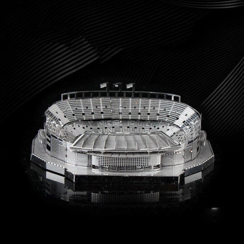 Nou Camp football stadium assembly model - Image 2