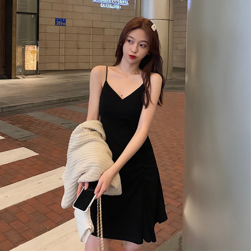 Women's black suspender dress - Image 3