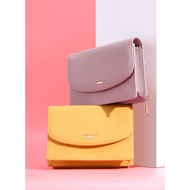 Magnetic crossbody bag - Image 3