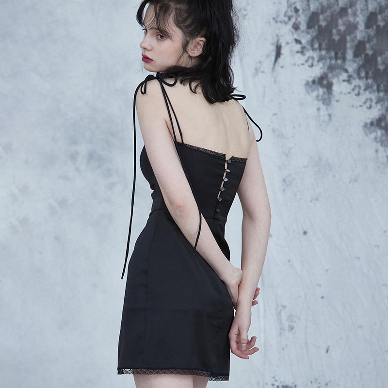 Sling Shoulder Lace Stitching Sexy Slim Dress - Image 4