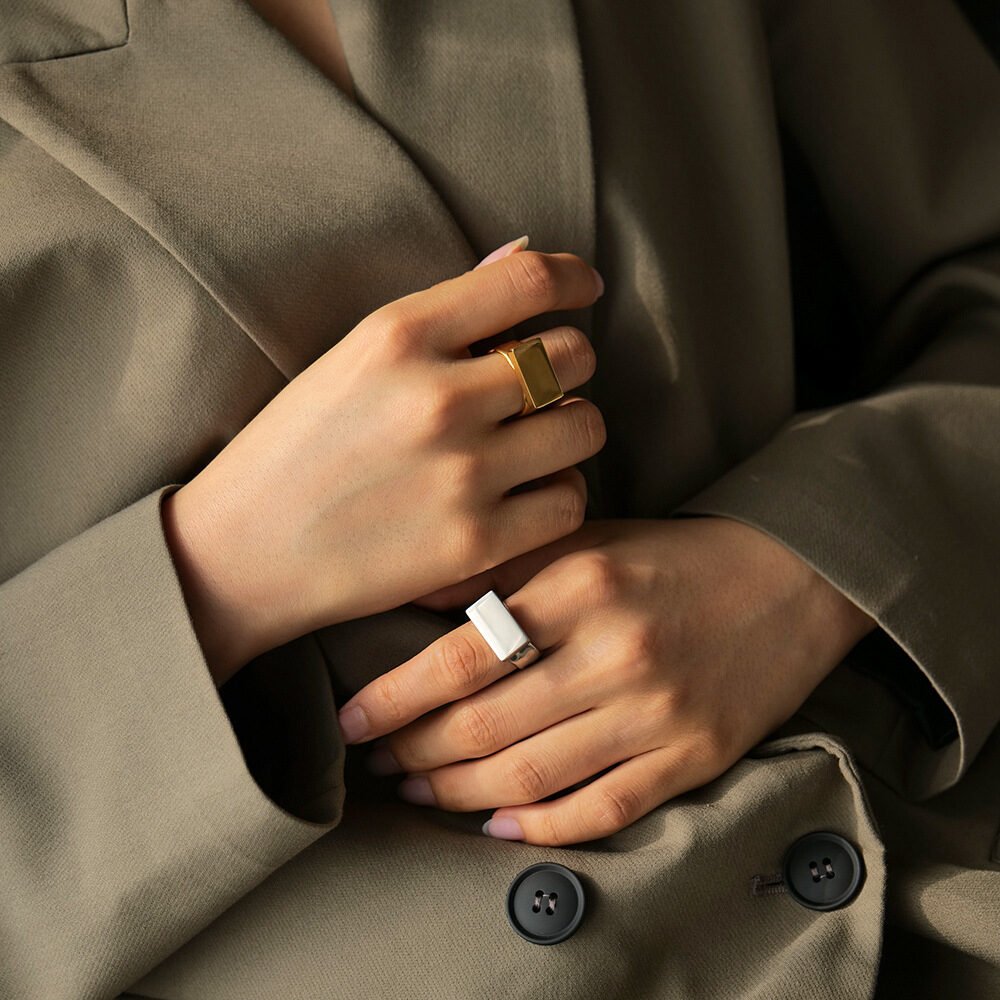 Women's 18K Gold Stainless Steel Long Block Ring - Image 10