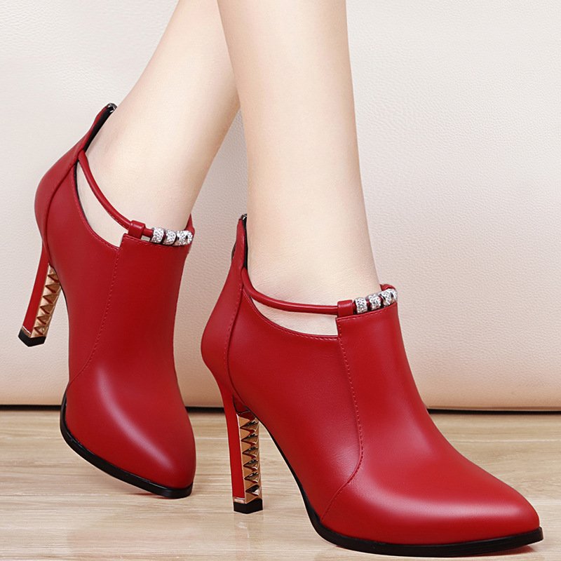 In the autumn of new Korean female high-heeled shoes all-match pointed shoes with a fine waterproof black ladies shoes - Image 9
