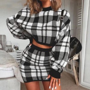 Short skirt suit plaid sweater bag hip skirt