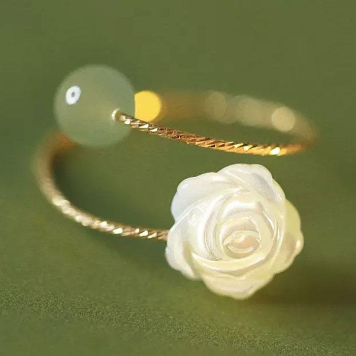 Design Sense White Rose Index Finger - Image 4