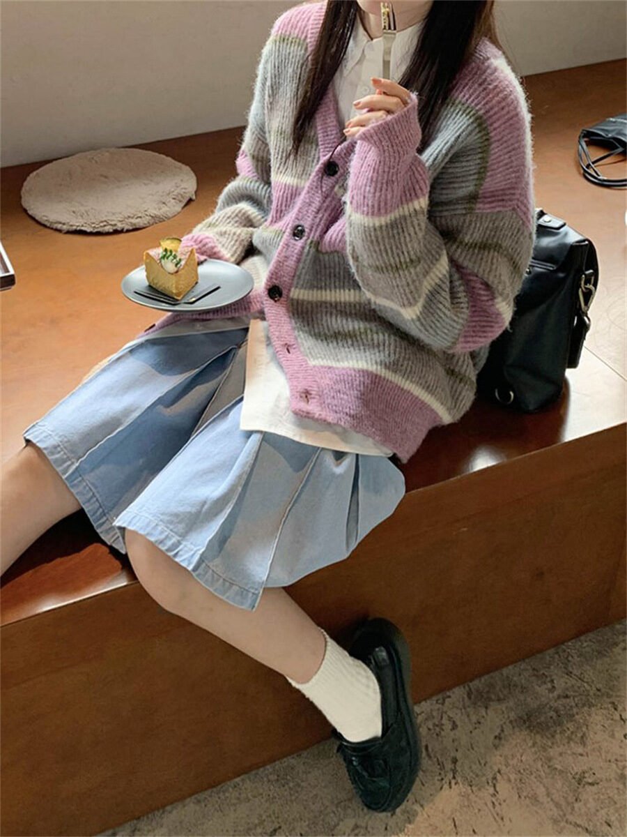 V-neck Japanese Lazy Style Retro Striped Sweater Coat Women - Image 9