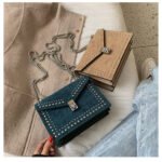 Chain rivet bag