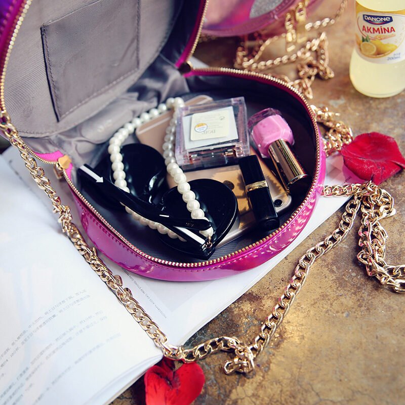 Planet Saturn 3D Chain Handbag - Image 4