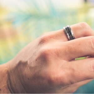 8mm Tungsten Steel Flat Edge Hammer Pattern Inlaid Broken Meteorite Tungsten Gold Ring