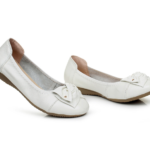 Flat shallow mouth middle-aged women's shoes