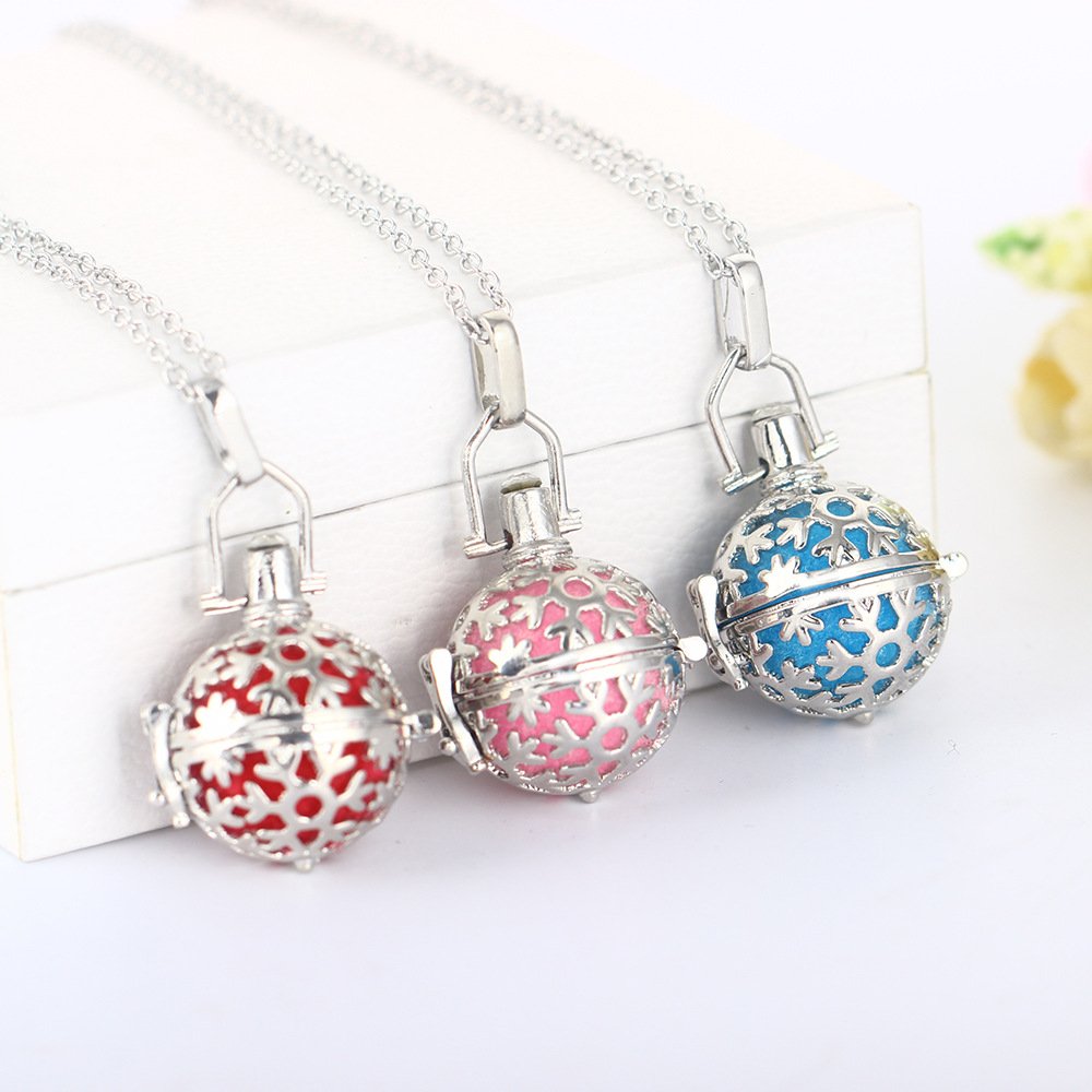 DIY hollow fragrance Necklace - Image 3