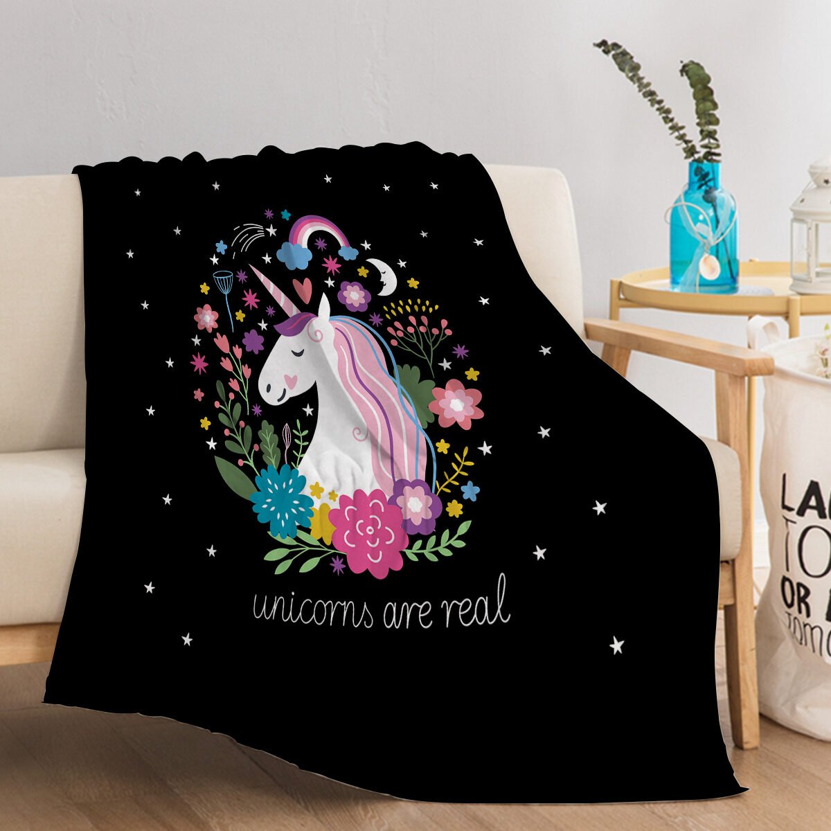 1 Pce Of Flannel Black Base Unicorn Pattern Soft And Fluffy Multifunctional Outdoor Beach Camping Living Room Sofa Office Nap Printed Blanket - Image 2