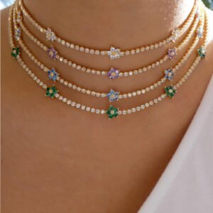 Flower Necklace With Delicate Micro-paved Zircons