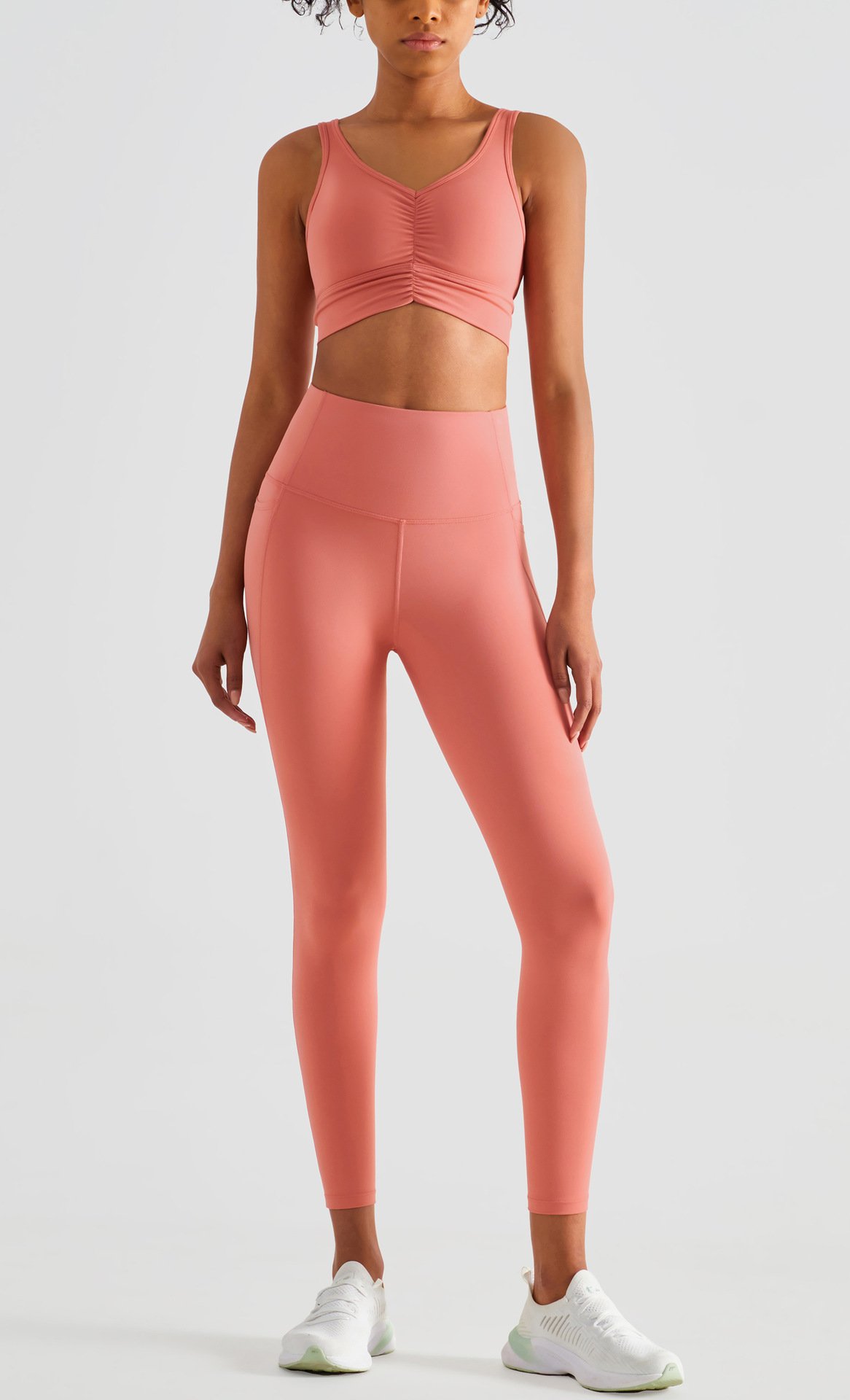 Side Pocket Large Capacity Slim Peach Hip Lift Fitness Pants - Image 4