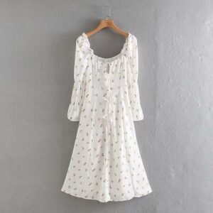 Sexy dress with square neckline