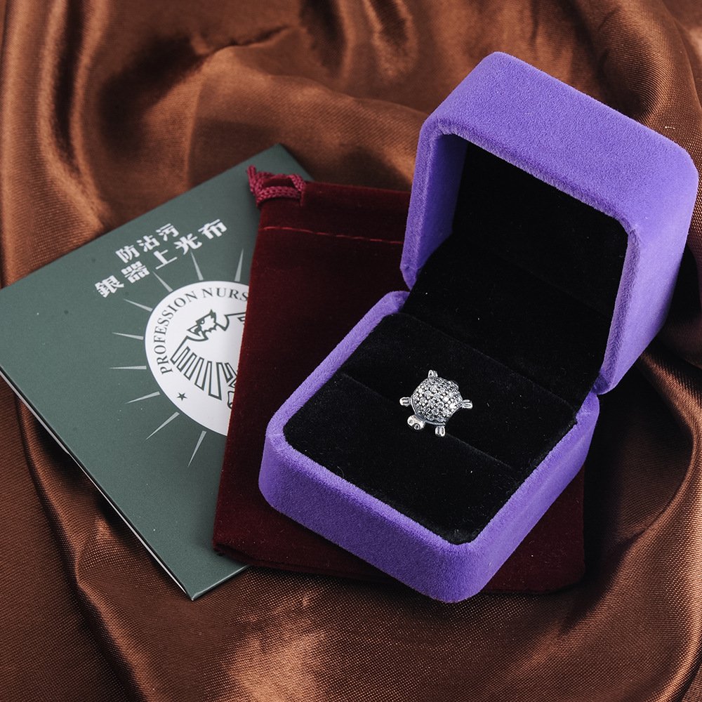 Mini turtle with diamond beaded - Image 3