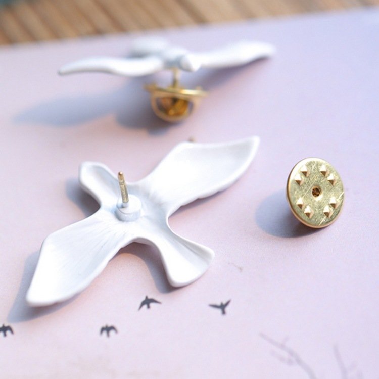 White dove and peace dove brooch brooch badge collar pin - Image 2