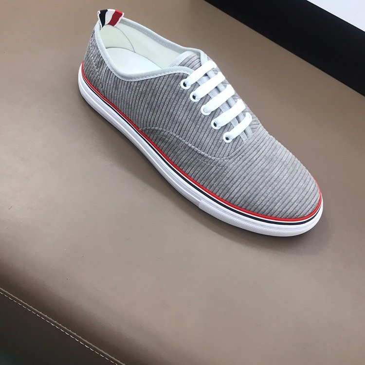 Men's Shoes Hip-hop Hair Stylist Color Matching - Image 4