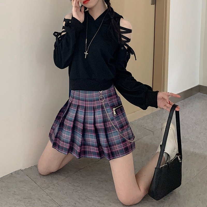 Dark Tie Hoodie With Off-the-shoulder Straps - Image 3