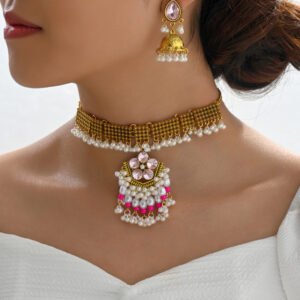 Fashion Retro Necklace Earrings Women's Set