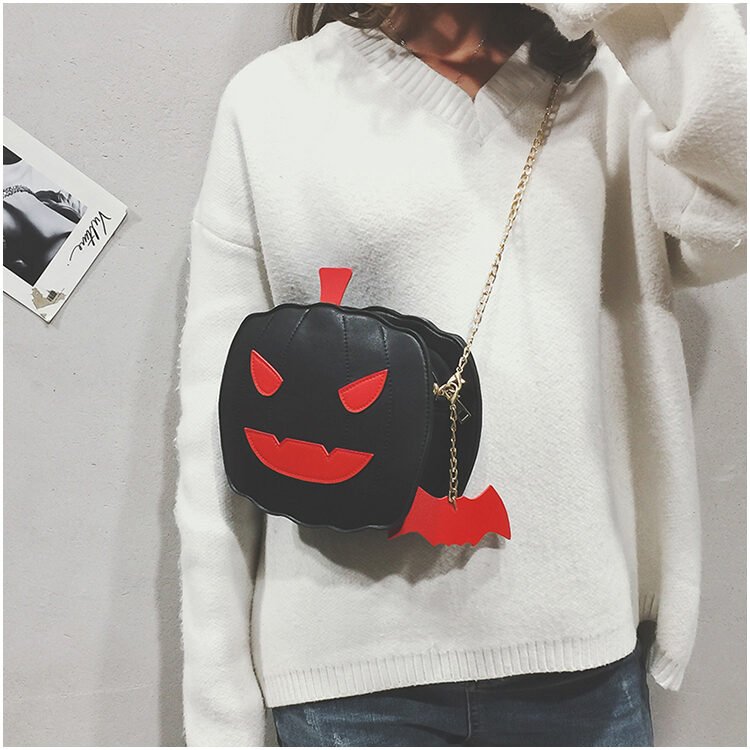Pumpkin Light Shoulder Bag - Image 4