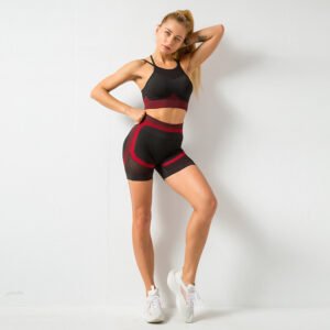 Women's sports quick-drying shorts and bra set