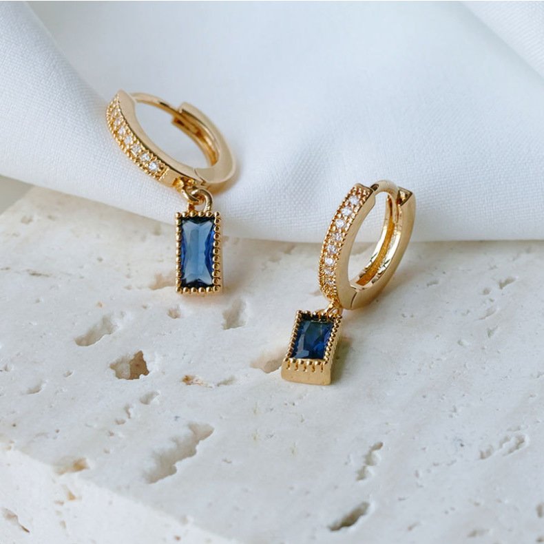 Temperament all-match blue zircon square earrings - Image 4