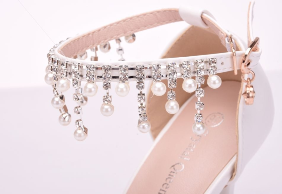 Large Size White Lace Stiletto Heel Sandals - Image 6