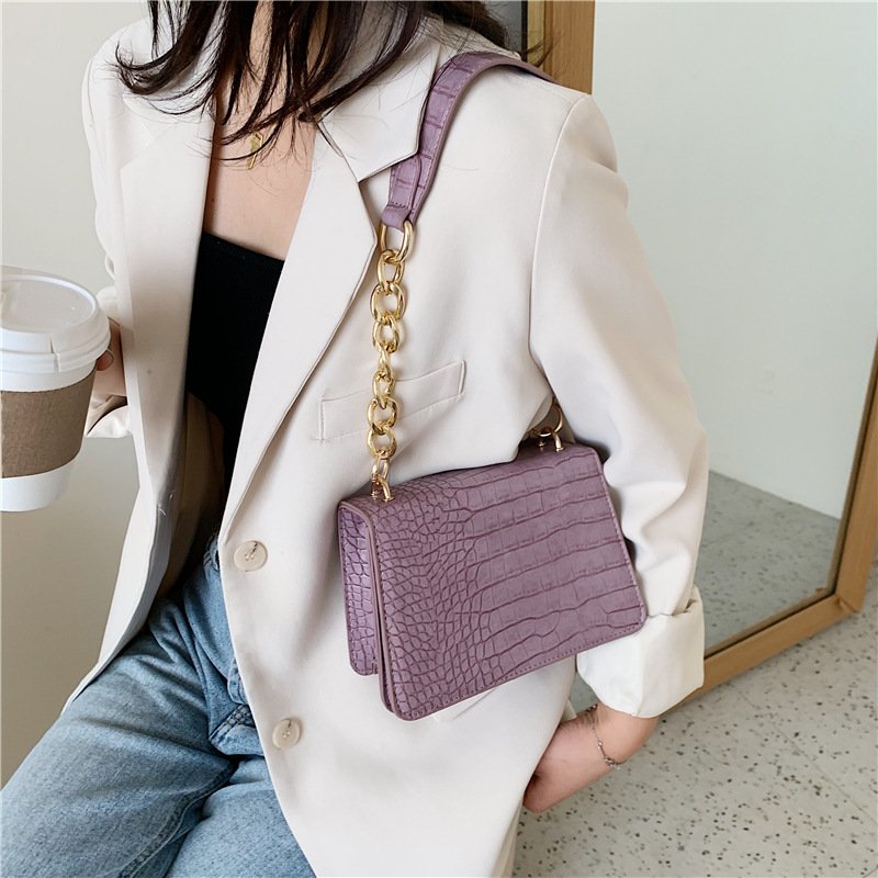 Versatile women's One Shoulder Messenger Bag - Image 4