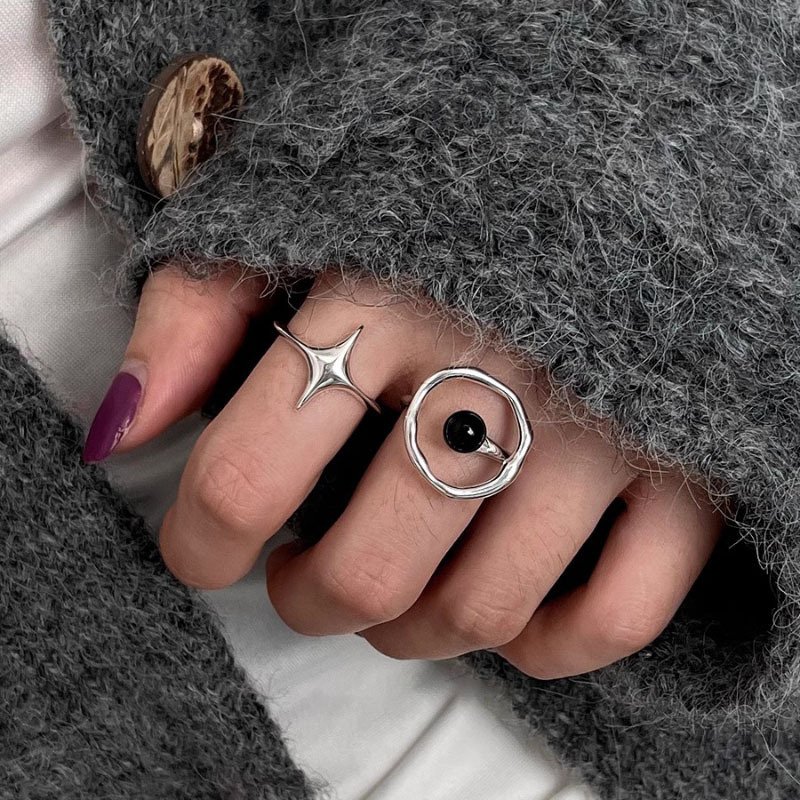 Female All-match Cold Niche Star Black Agate Ring - Image 6